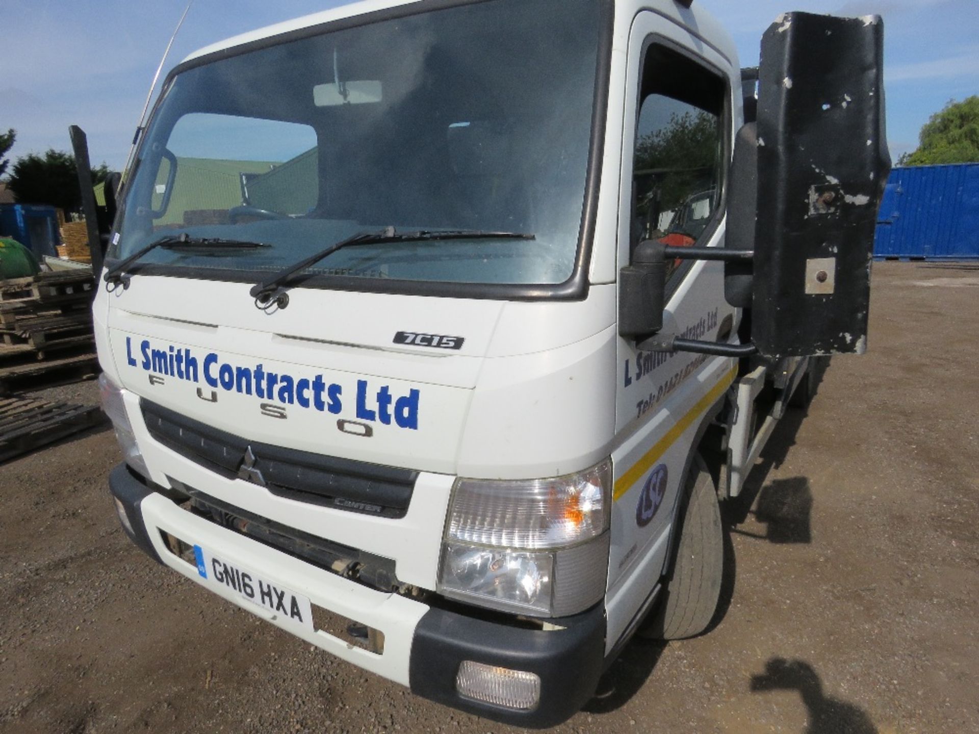 MITSUBISHI CANTER FUSO 7C15 7500KG TIPPER LORRY REG:GN16 HXA. DIRECT FROM LOCAL COMPANY WHO HAVE OWN - Image 8 of 19