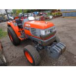 KUBOTA ST35 4WD COMPACT TRACTOR ON GRASS TYRES, 950 RECORDED HOURS. WHEN TESTED WAS SEEN TO DRIVE, S