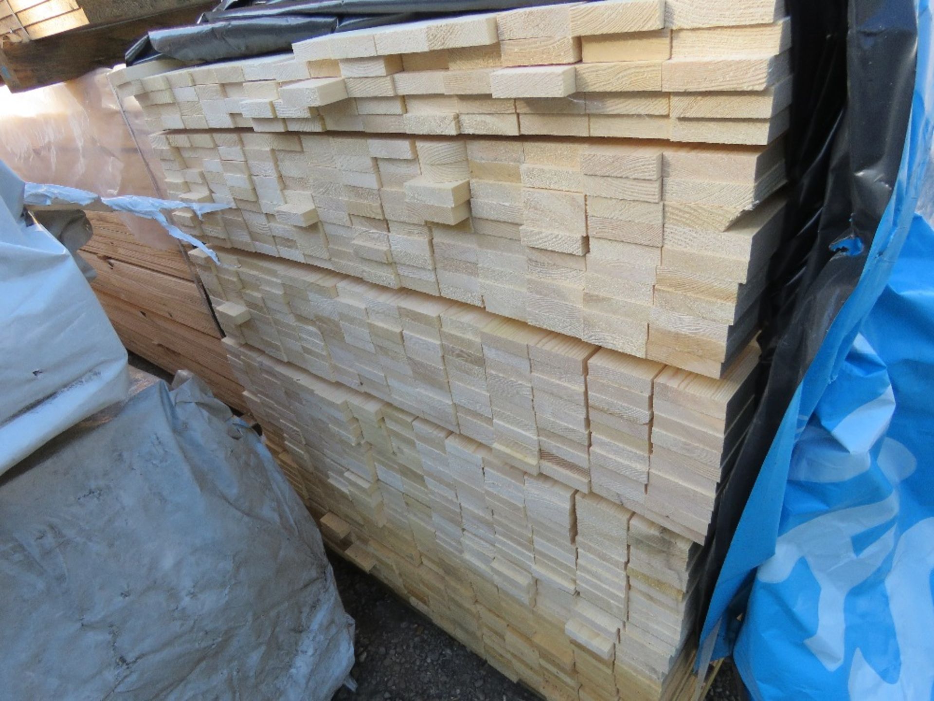 PACK OF UNTREATED TIMBER CLADDING BOARDS. 1.20M LENGTH X 20MM X 70MM WIDTH APPROX. - Image 2 of 3