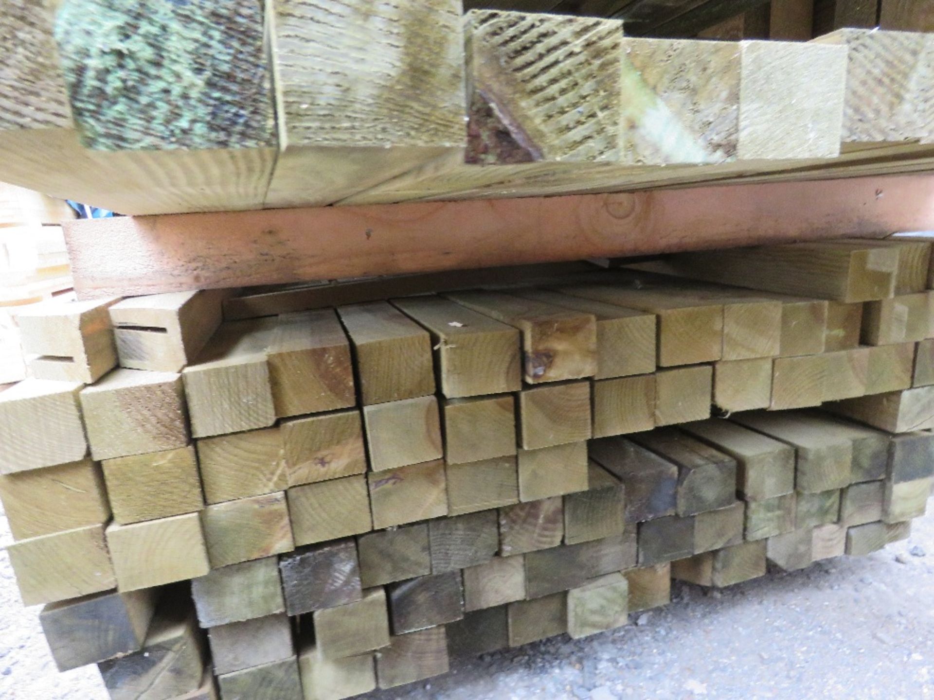 PACK OF TREATED TIMBER POSTS: 2.4M LENGTH 55MM X 50MM APPROX. 90NO IN TOTAL APPROX. - Image 2 of 3