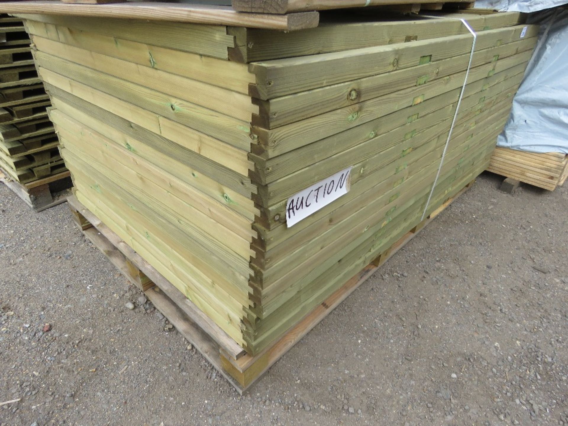 15NO FEATHER EDGE CLAD FENCING PANELS 1.22M X 1.83M APPROX.