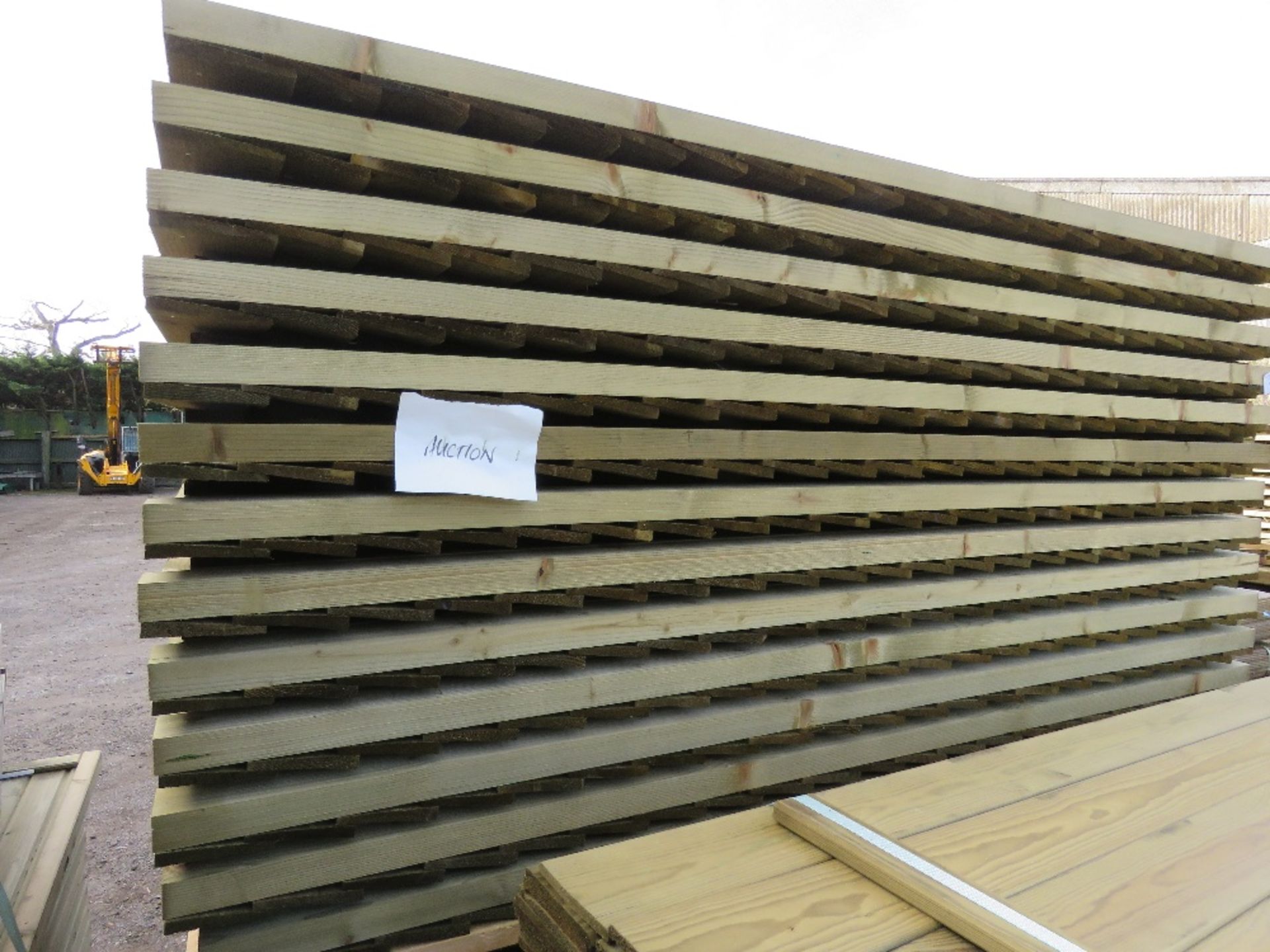 26NO FEATHER EDGE CLAD FENCING PANELS, PRESSURE TREATED, 1.8M X 1.83M APPROX. - Image 3 of 4