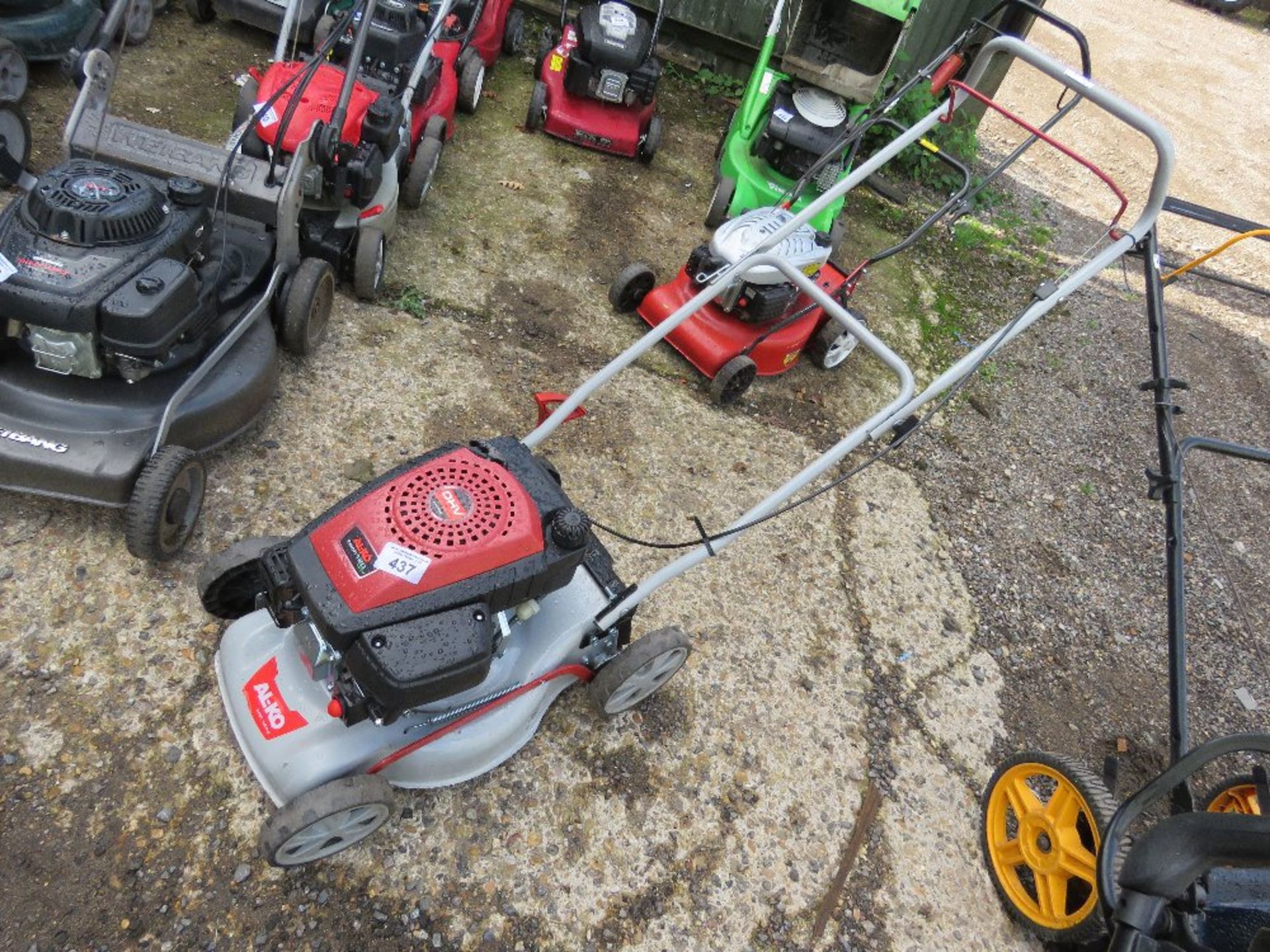 ALKO PETROL ENGINED ROTARY LAWNMOWER. NO COLLECTOR. THIS LOT IS SOLD UNDER THE AUCTIONEERS MARGI - Image 2 of 3