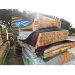 3NO SMALL PACKS OF MIXED FENCING TIMBERS 1.1M-1.8M APPROX, UNTREATED.