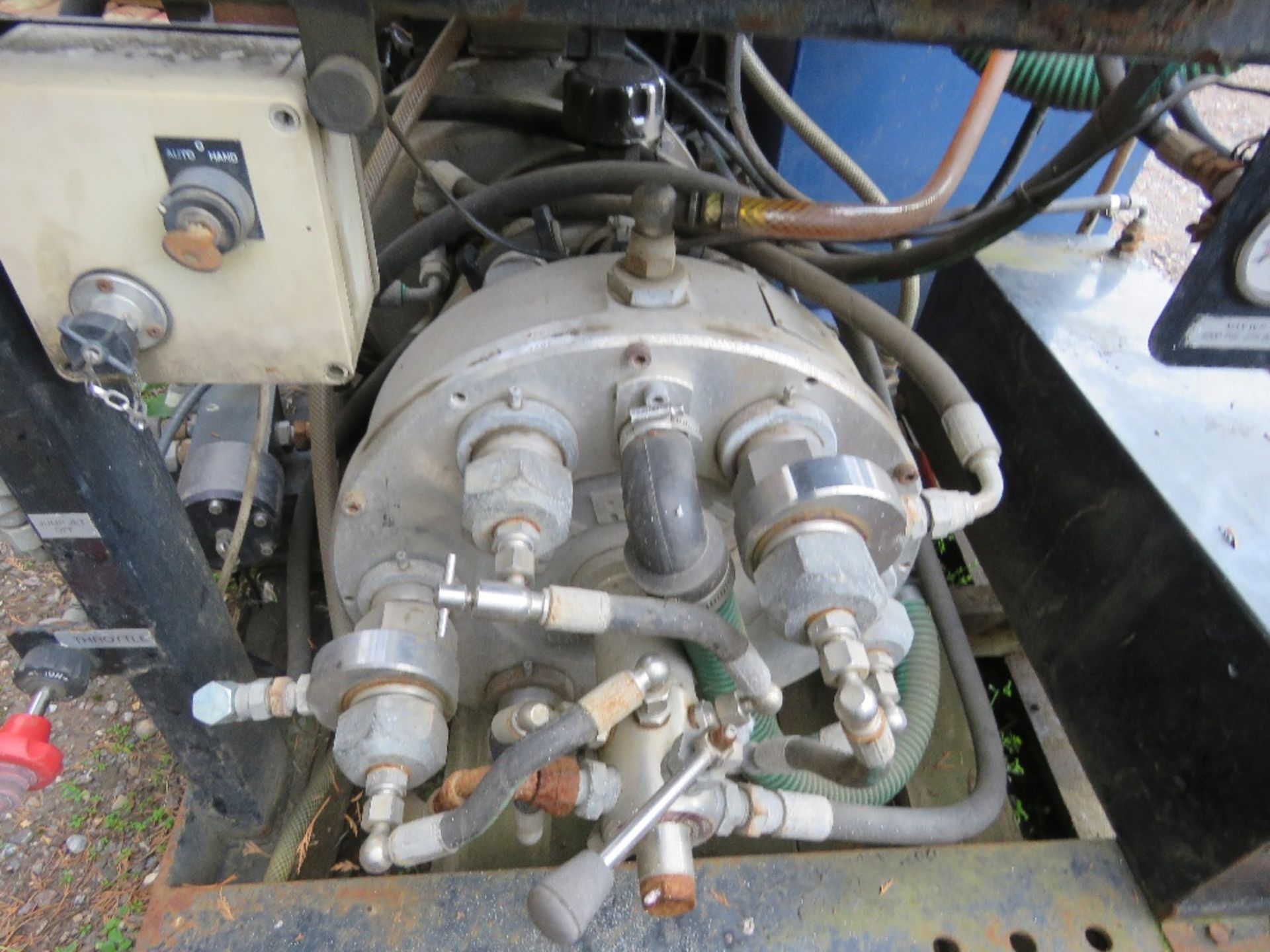 HARBEN YANMAR 4 CYLINDER DIESEL ENGINED VAN MOUNTED JETTER PACK WITH HYDRAULIC HOSE REEL, 1589 REC H - Image 4 of 7