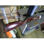 AIR RIFLE, 0.22 CALIBRE. THIS LOT IS SOLD UNDER THE AUCTIONEERS MARGIN SCHEME, THEREFORE NO VAT