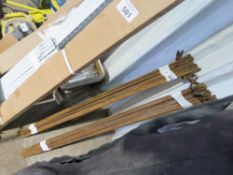 2 X BUNDLES OF ROAD PINS. THIS LOT IS SOLD UNDER THE AUCTIONEERS MARGIN SCHEME, THEREFORE NO VAT