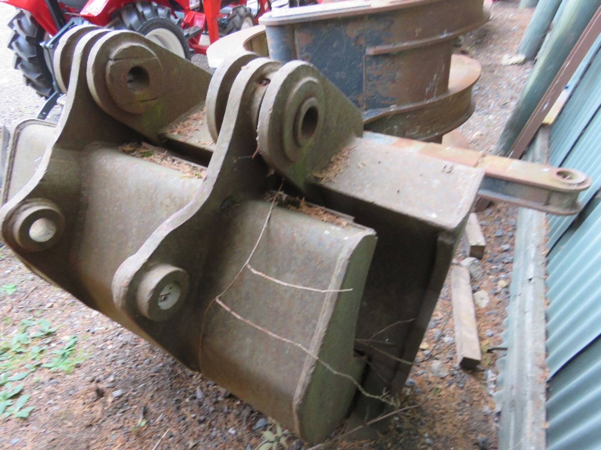 EXCAVATOR MOUNTED 9 TINE MECHANICAL GRAPPLE GRAB . SUITABLE FOR 60MM PINS. - Image 4 of 4