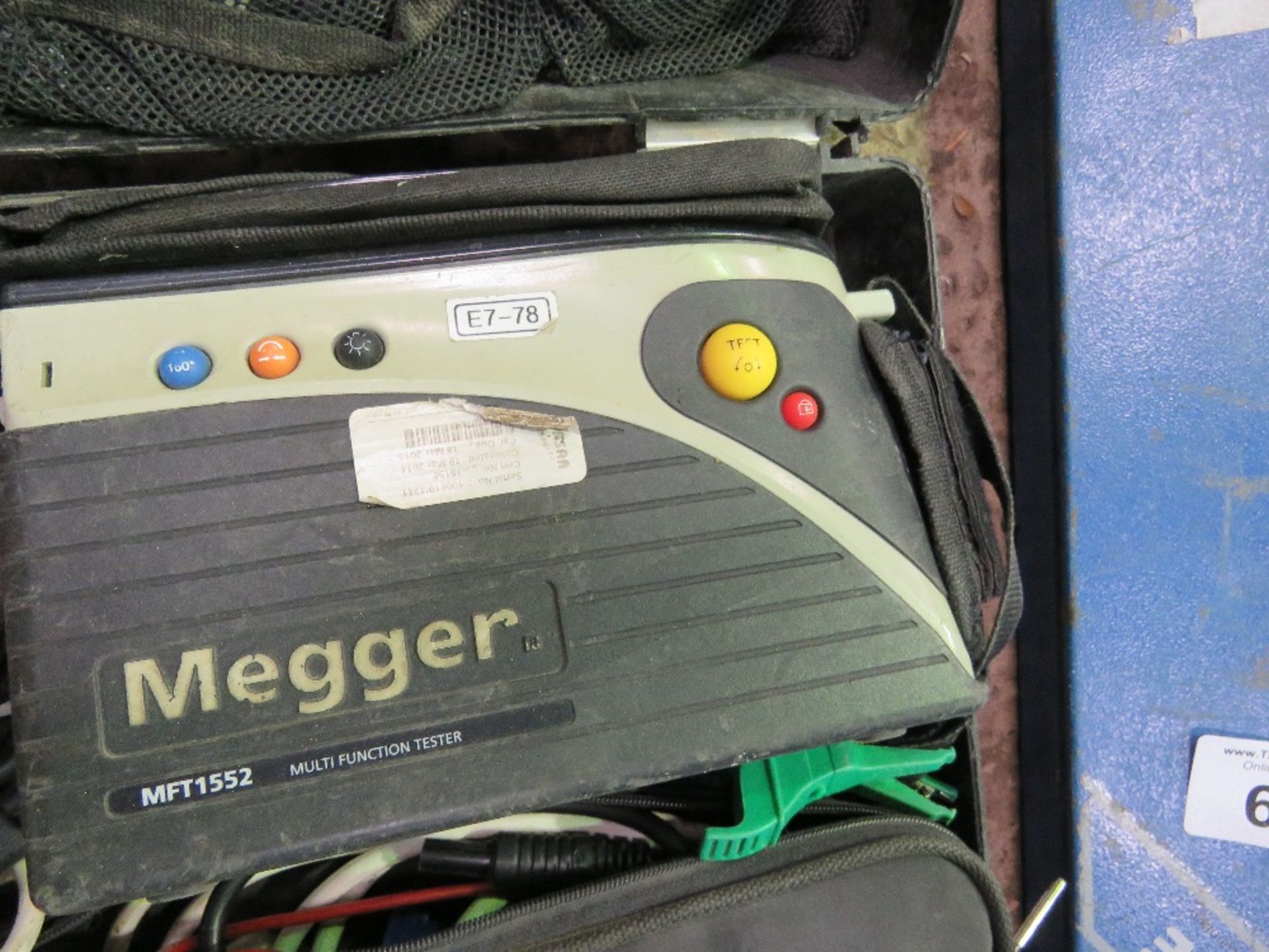 ROBIN MEGGER ELECTRICAL TESTER UNIT SOURCED FROM LARGE CONSTRUCTION COMPANY LIQUIDATION. - Image 6 of 7