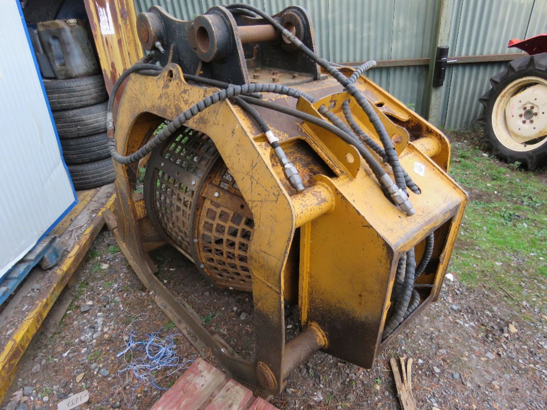 TROMMEL TYPE ROTARY RIDDLE SCREENING BUCKET ATTACHMENT FOR 13TONNE EXCAVATOR ON 65MM PINS - Image 3 of 7