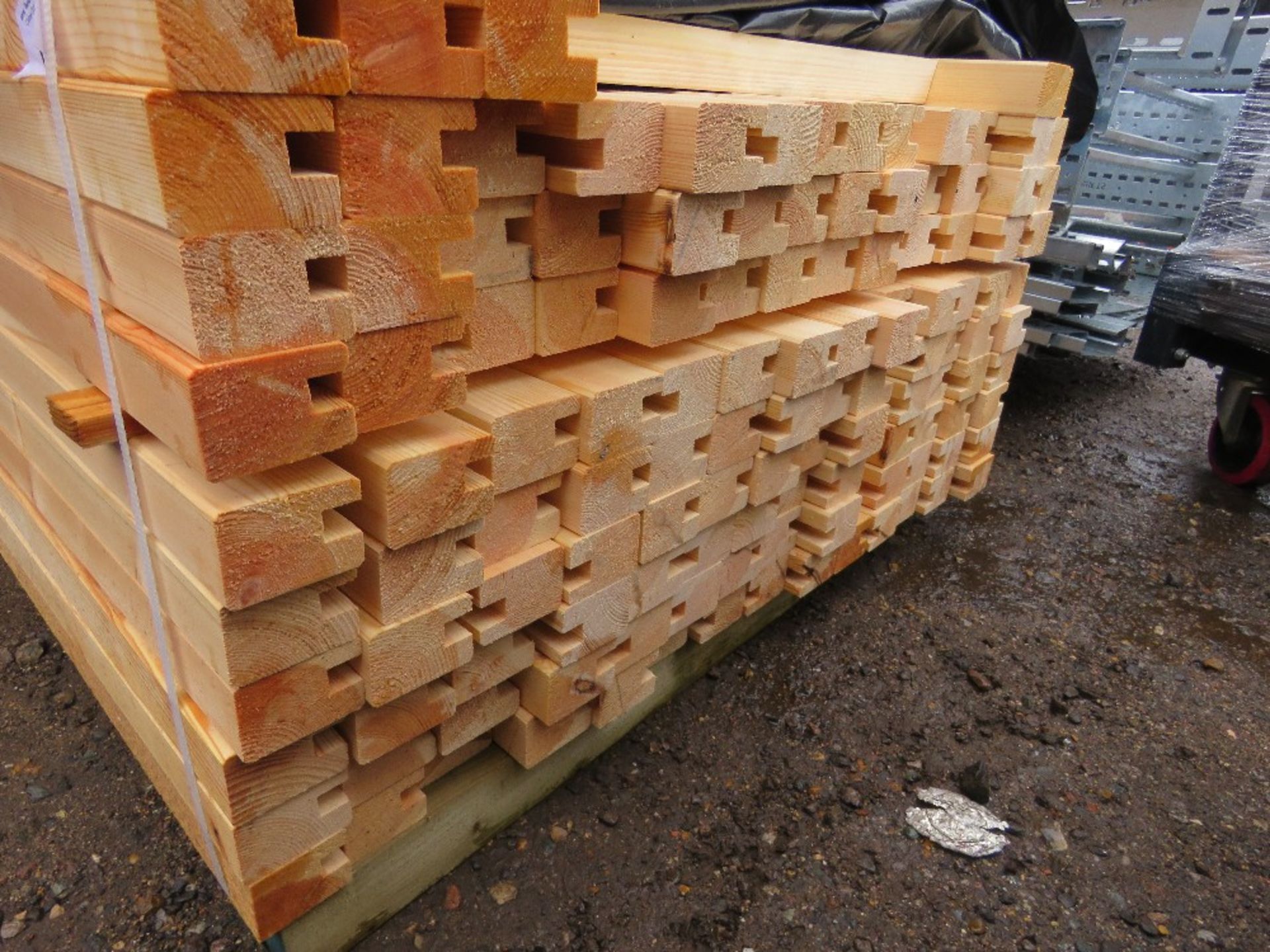 PACK OF UNTREATED PANEL END TIMBERS 70MM X 50MM X 1.6M LENGTH APPROX. - Image 2 of 3