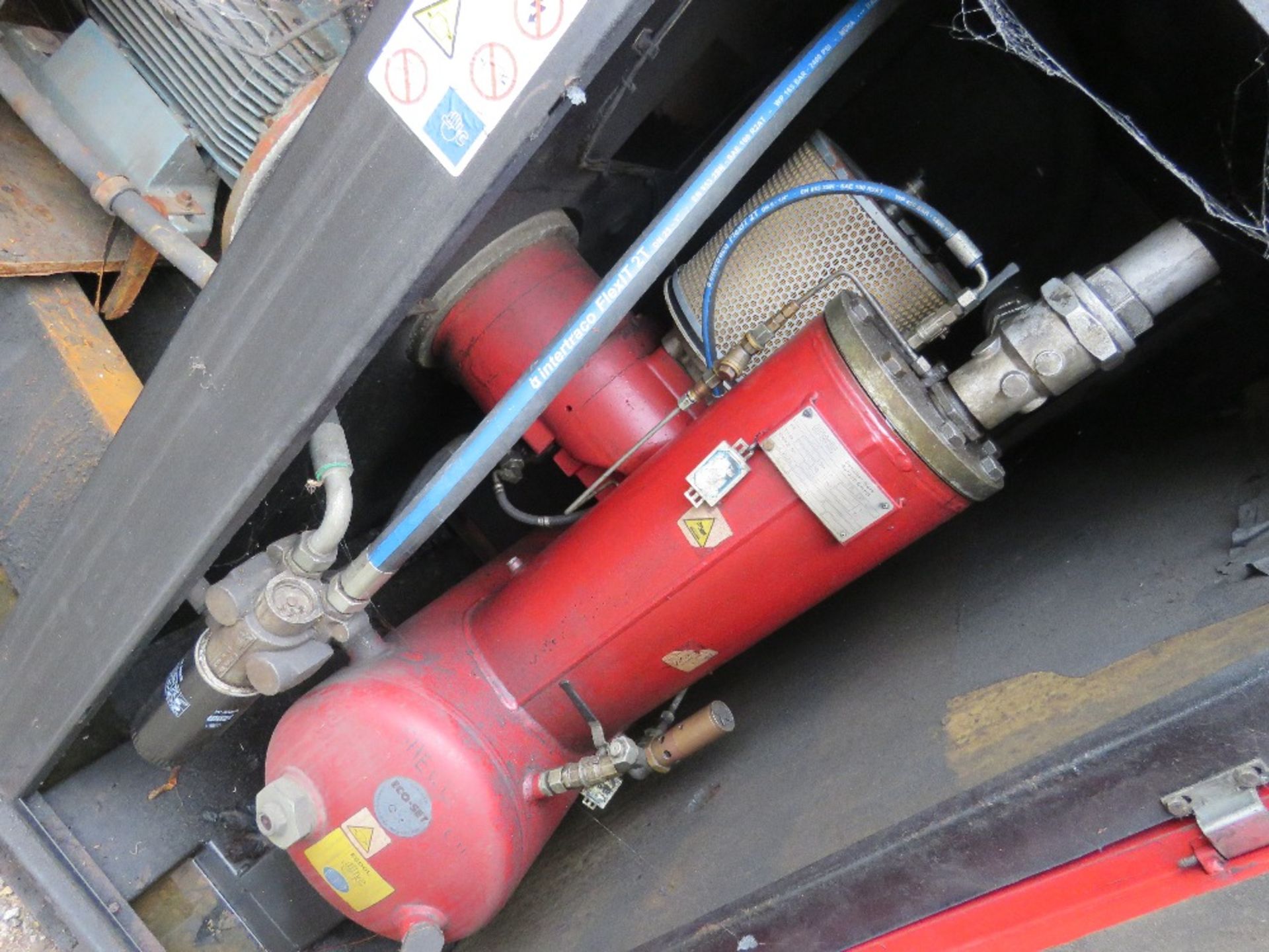 ECOAIR D75 LARGE SIZED PACKAGED AIR COMPRESSOR. SOURCED FROM SITE CLOSURE. - Image 4 of 6