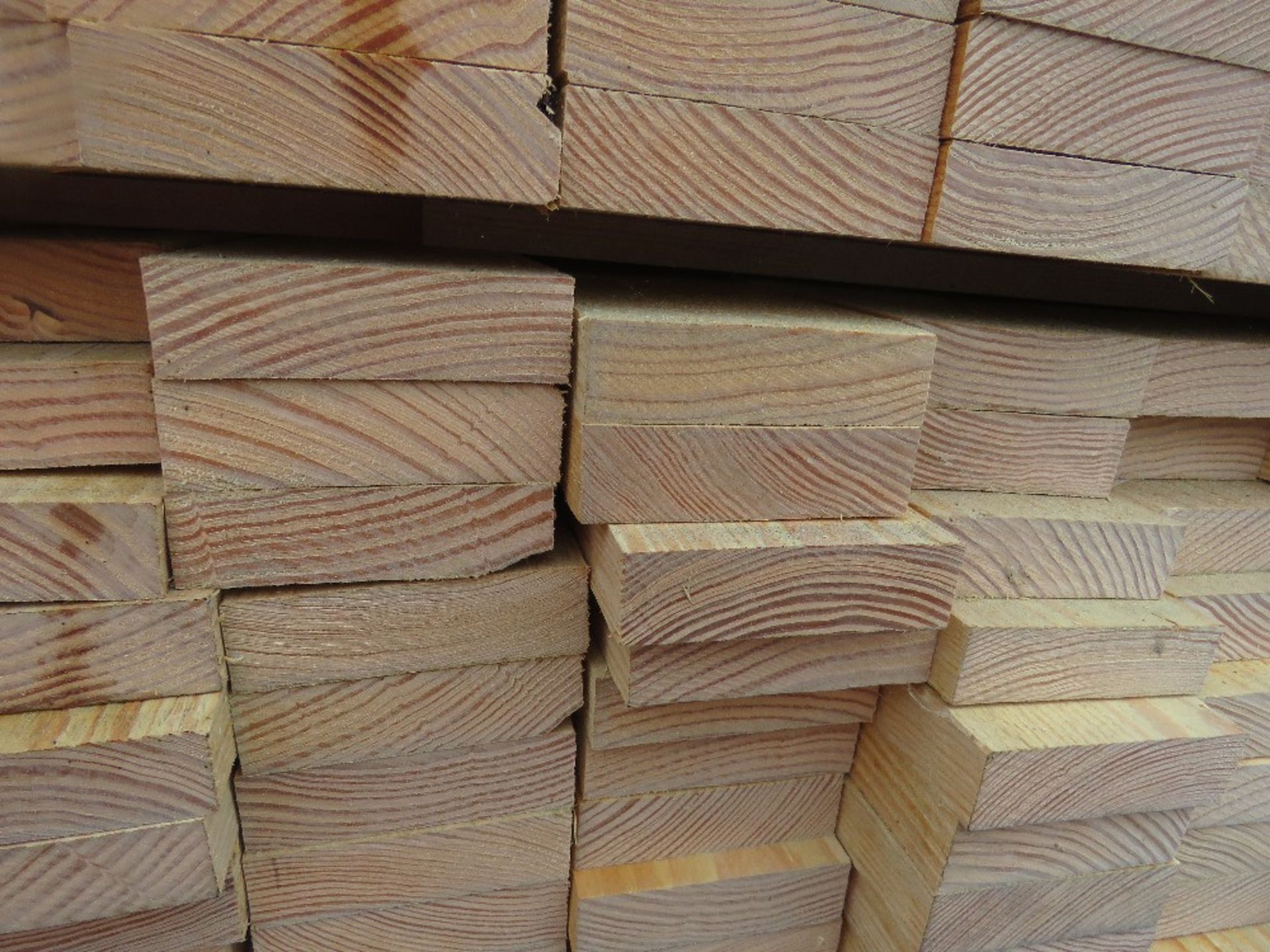 PACK OF UNTREATED TIMBER BOARDS 95CM X 105MM X 25MM APPROX. - Image 3 of 3