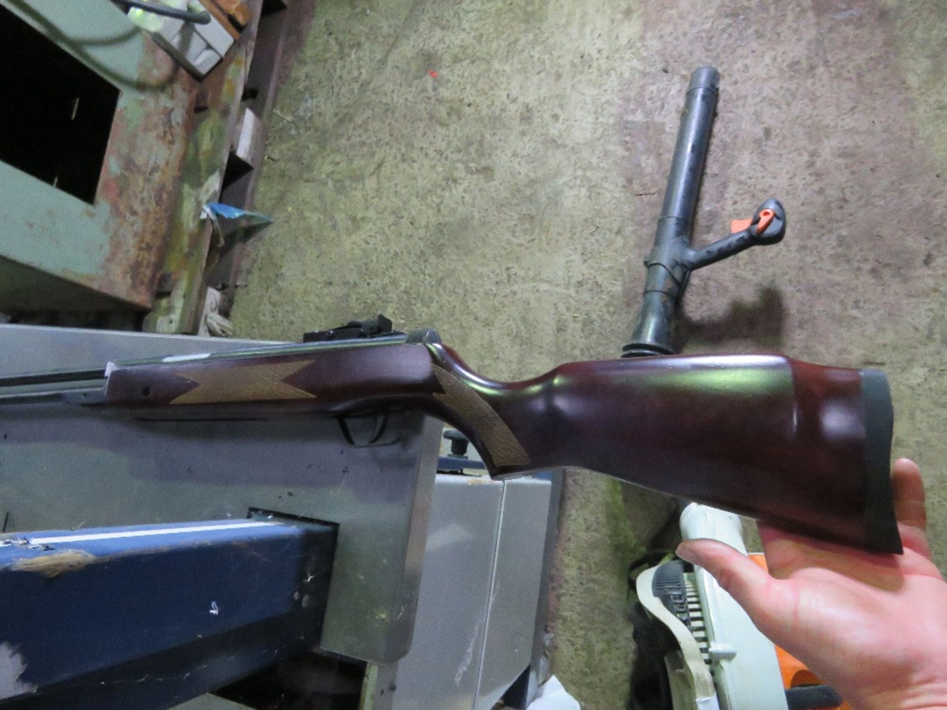 AIR RIFLE, 0.22 CALIBRE. THIS LOT IS SOLD UNDER THE AUCTIONEERS MARGIN SCHEME, THEREFORE NO VAT - Image 3 of 3