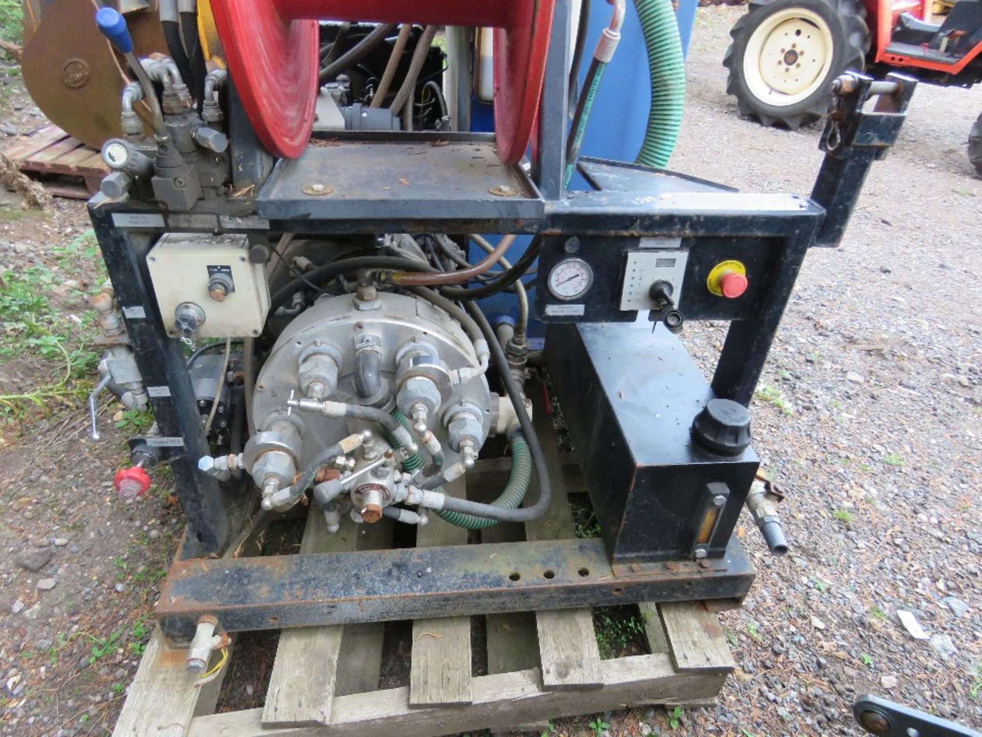 HARBEN YANMAR 4 CYLINDER DIESEL ENGINED VAN MOUNTED JETTER PACK WITH HYDRAULIC HOSE REEL, 1589 REC H - Image 3 of 7