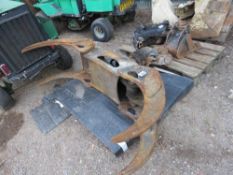 EXCAVATOR OR FORWARDER MOUNTED TIMBER GRAB TONGS / ATTACHMENT WITH ROTATOR.
