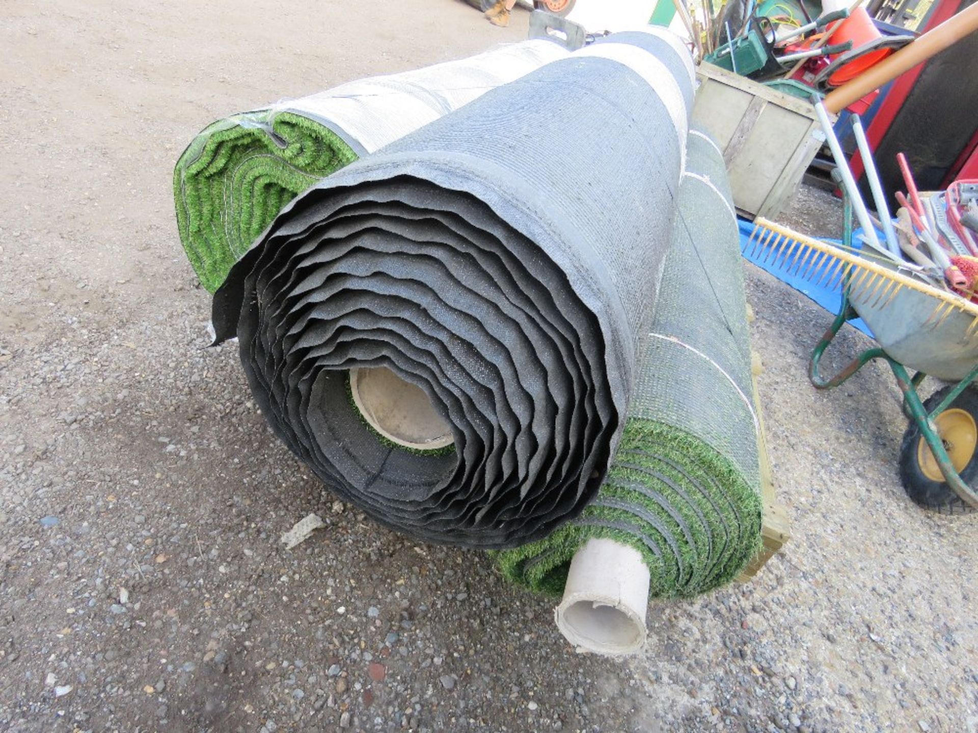 3 X ROLLS OF QUALITY ASTRO TURF GRASS 8-10FT. THIS LOT IS SOLD UNDER THE AUCTIONEERS MARGIN SCHEM