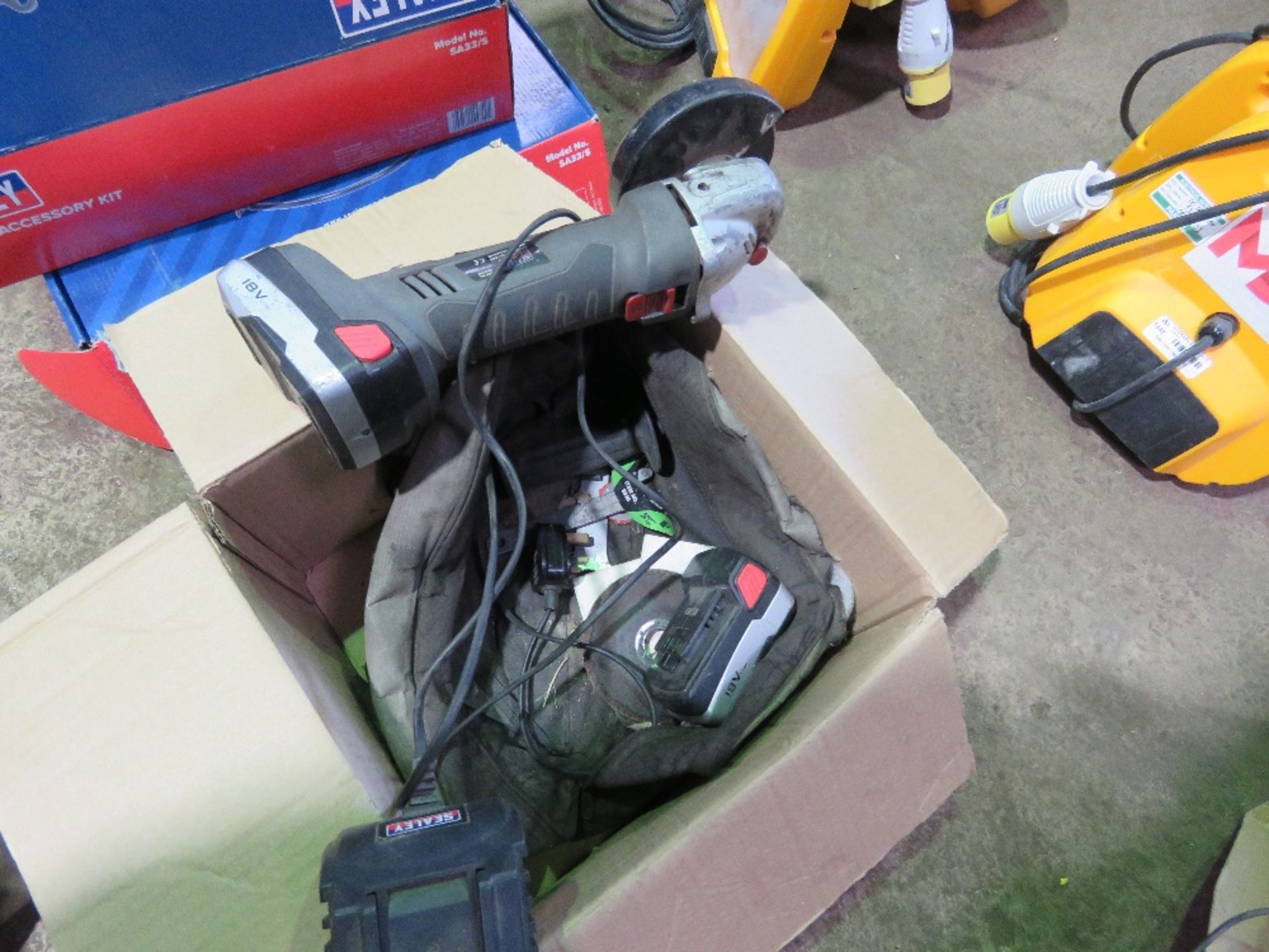 BATTERY ANGLE GRINDER. THIS LOT IS SOLD UNDER THE AUCTIONEERS MARGIN SCHEME, THEREFORE NO VAT WIL - Image 2 of 3