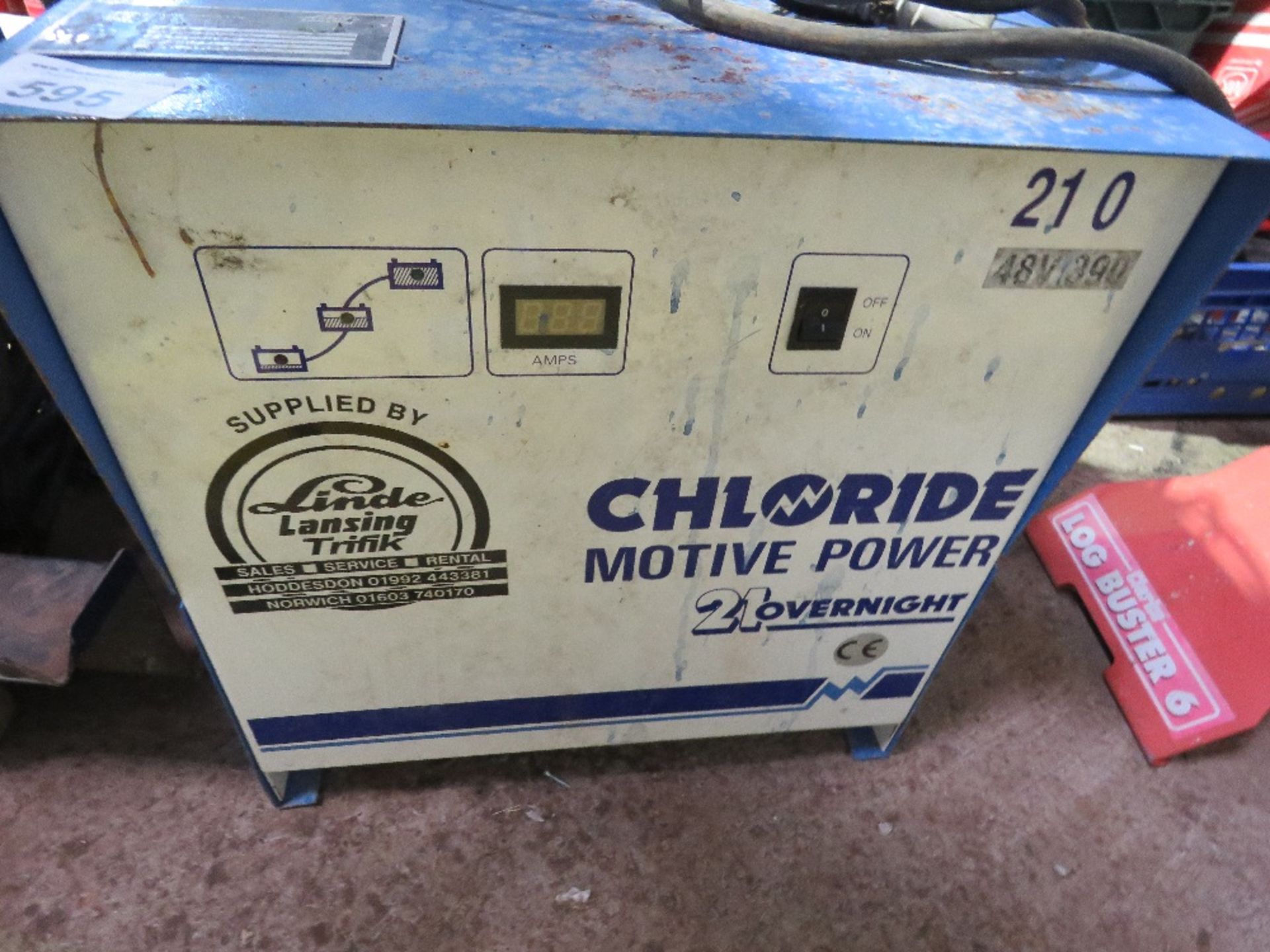 LINDE CHLORIDE 48V BATTERY CHARGER UNIT. - Image 2 of 3