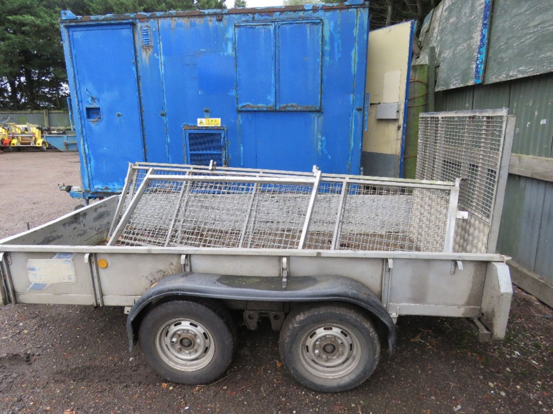 IFOR WILLIAMS GD105G TRAILER COMPLETE WITH MESH CAGE SIDES. SN: SCK40000010315322 - Image 3 of 9