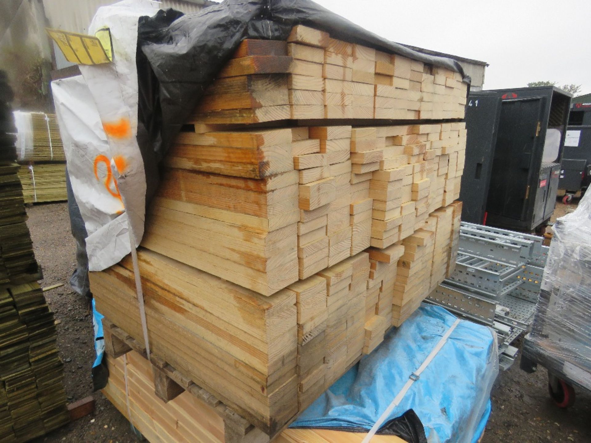 PACK OF UNTREATED TIMBER BOARDS 95CM X 105MM X 25MM APPROX.