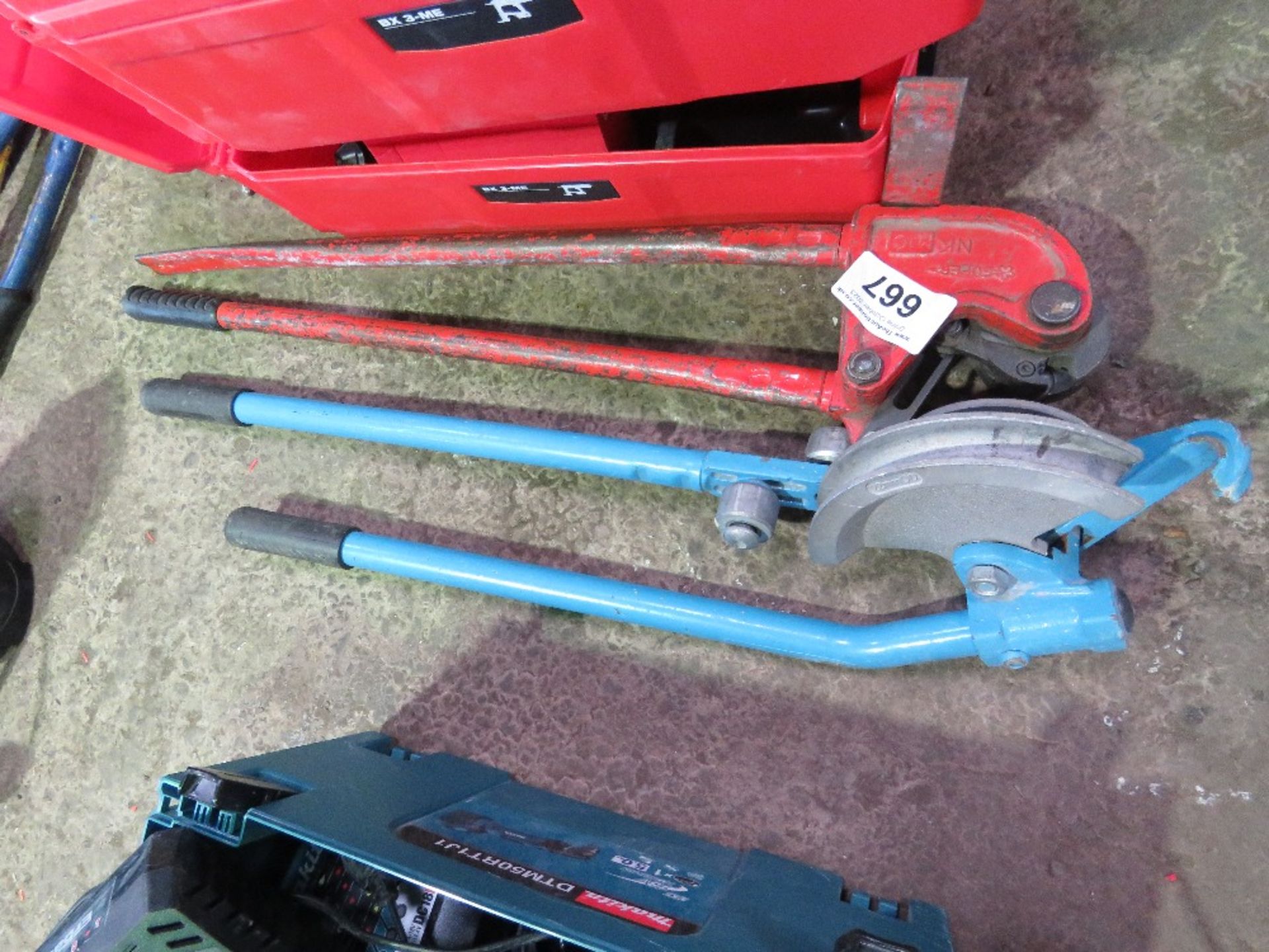 2 X PIPE BENDING/CUTTING TOOLS. SOURCED FROM LOCAL BUILDING COMPANY LIQUIDATION.