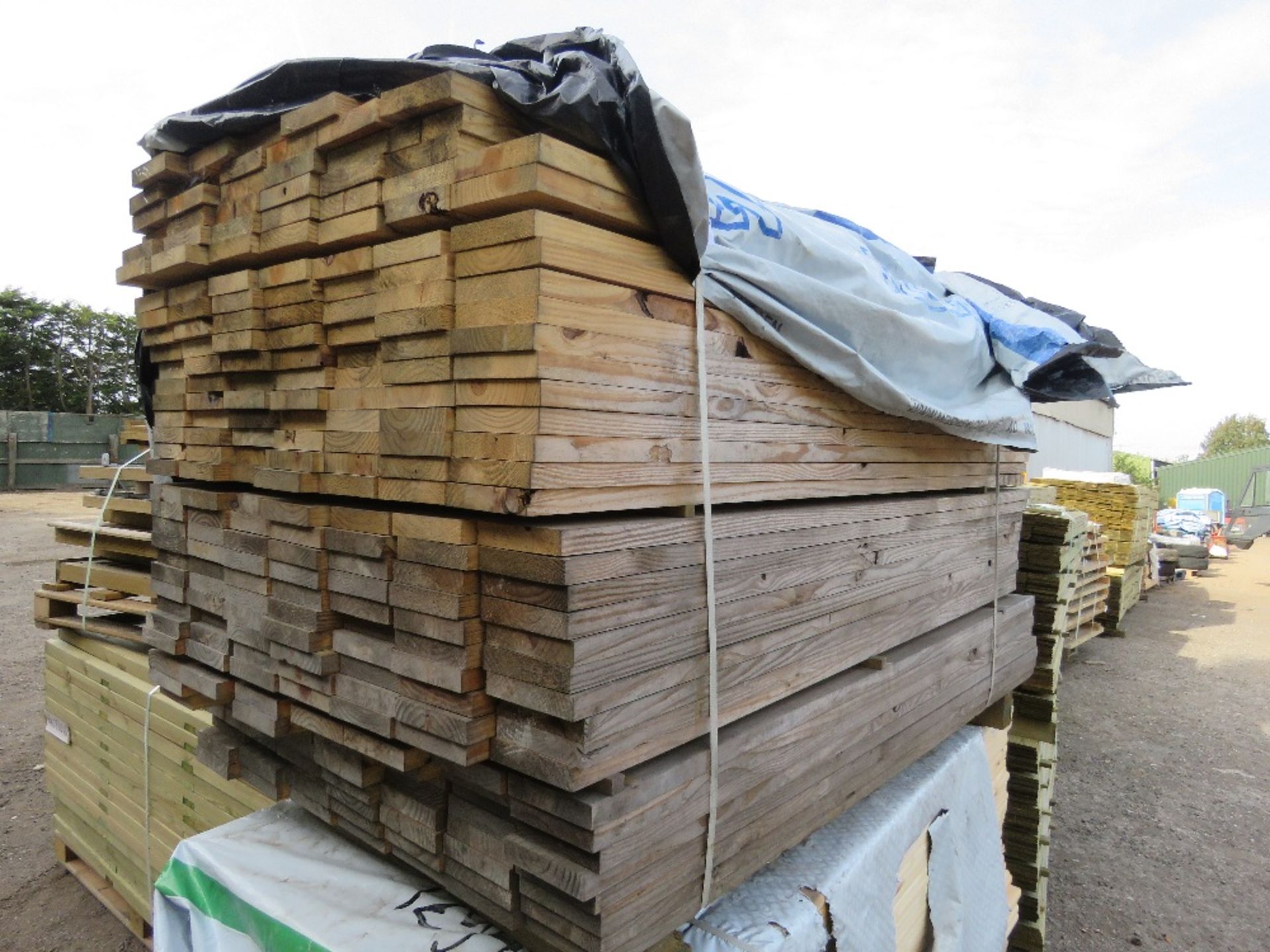 LARGE PACK OF UNTREATED TIMBER BOARDS: 140MM X 30MM @ 1.82M LENGTH APPROX. 230NO IN TOTAL APPROX.