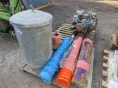 DUSTBIN, 3 ROLLS OF PLASTIC NETTING AND A ROLL OF BAILER TWINE. THIS LOT IS SOLD UNDER THE AUCTI