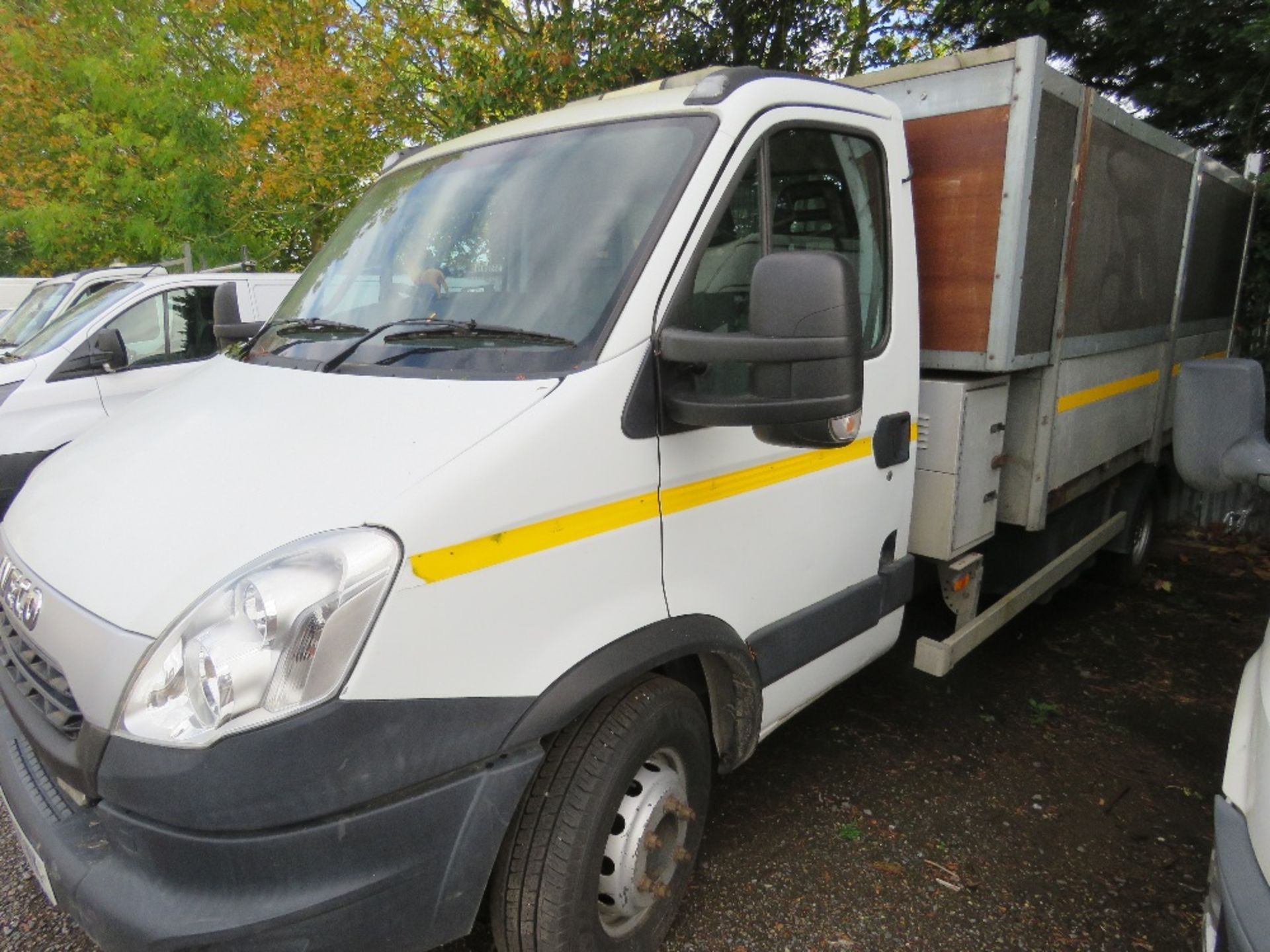 IVECO 70C17 TYPE 7000KG RATED TIPPER TRUCK REG:BG15 YVK WITH V5. 63,954 REC MILES. DIRECT FROM LOCAL - Image 7 of 8