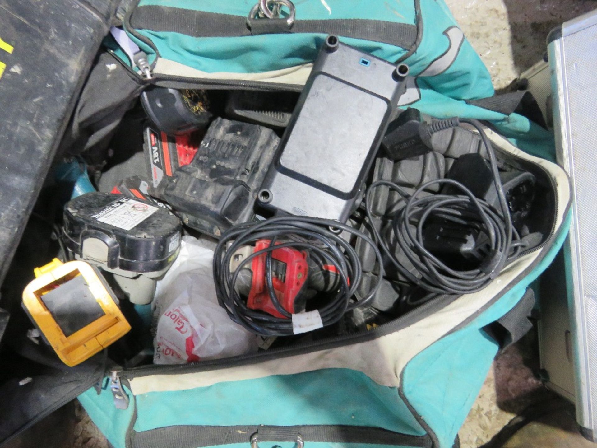 BAG AND TOOL BOX OF BATTERY TOOL ITEMS ETC. - Image 3 of 5