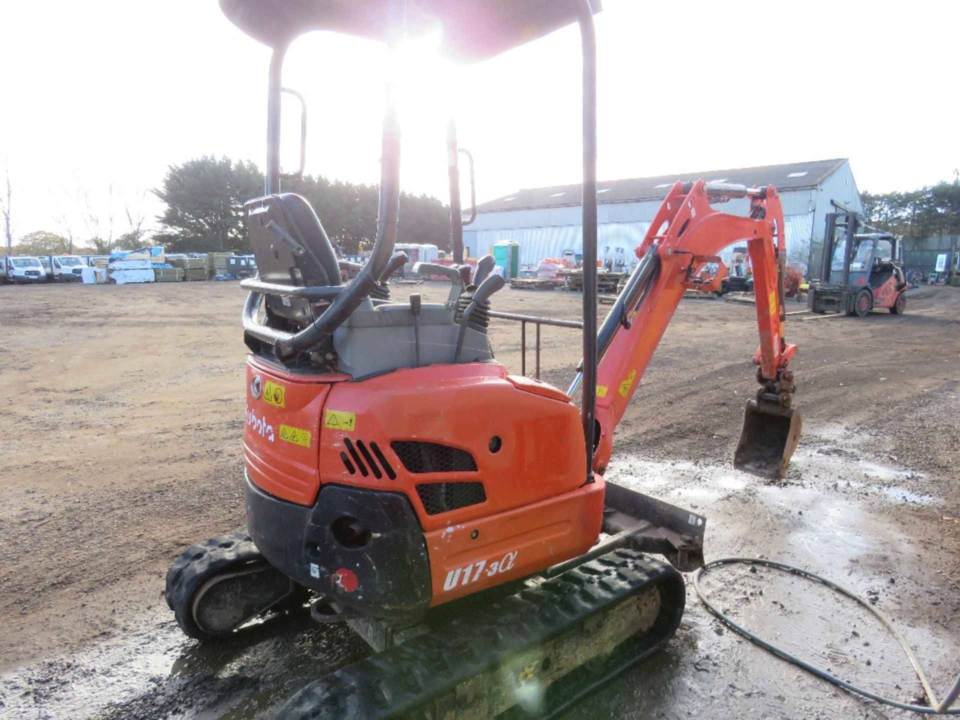 KUBOTA U17-3 RUBBER TRACKED MINI EXCAVATOR YEAR 2020 BUILD. 1358 REC HOURS. SN:KB0V0173PK3K72029. ON - Image 4 of 11