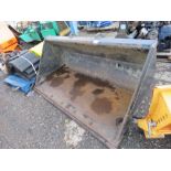 STRIMECH JCB LOADING BUCKET. SUITABLE FOR TELETRUK TYPE MACHINE OR SIMILAR. 6FT WIDTH APPROX. TH