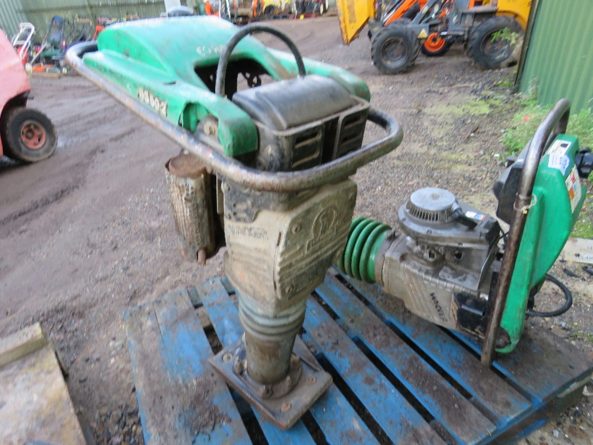 WACKER GREEN TOP TRENCH COMPACTOR.