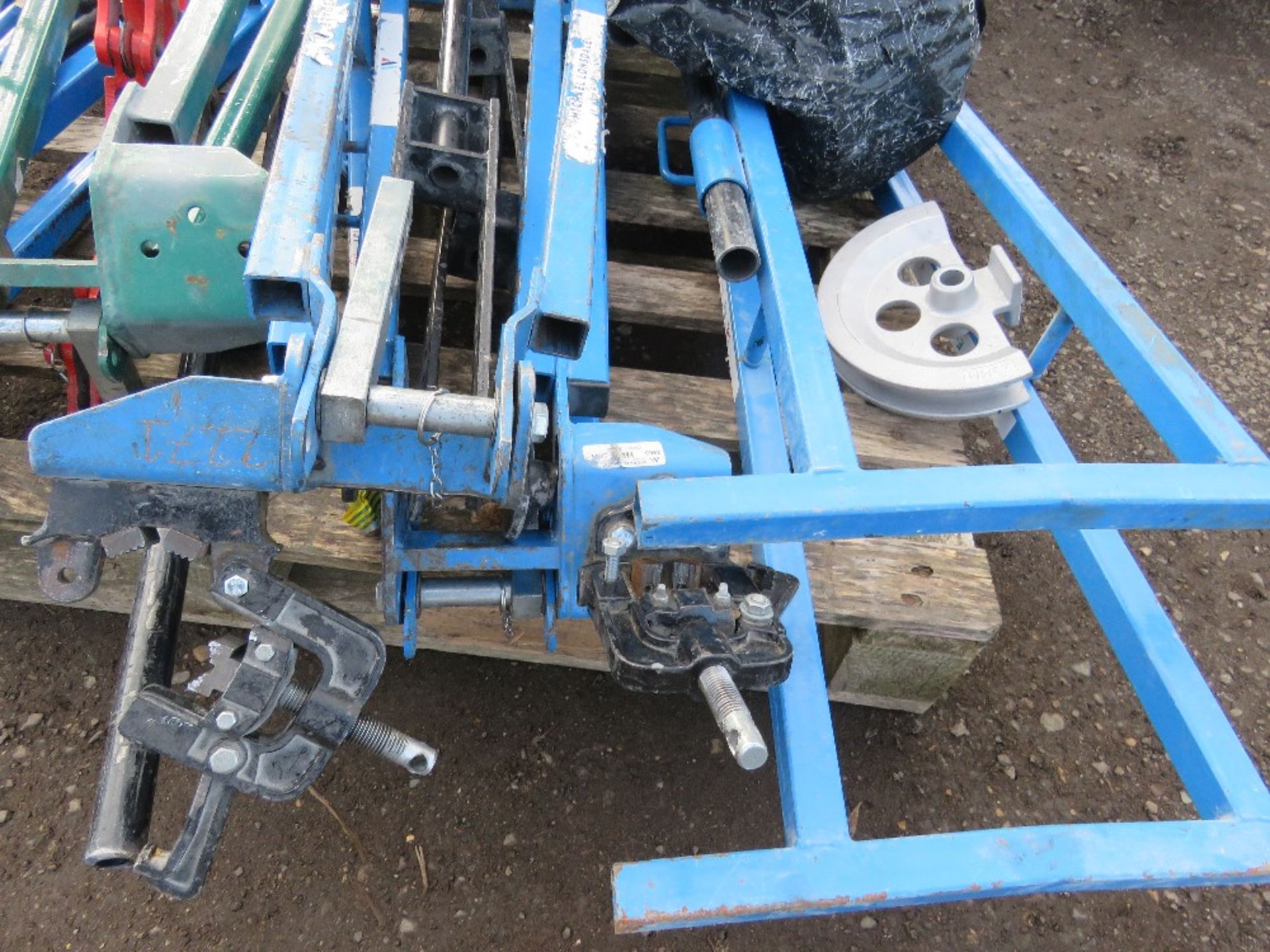 PALLET OF PIPE BENDERS. DIRECT FROM COMPANY LIQUIDATION. - Image 4 of 5