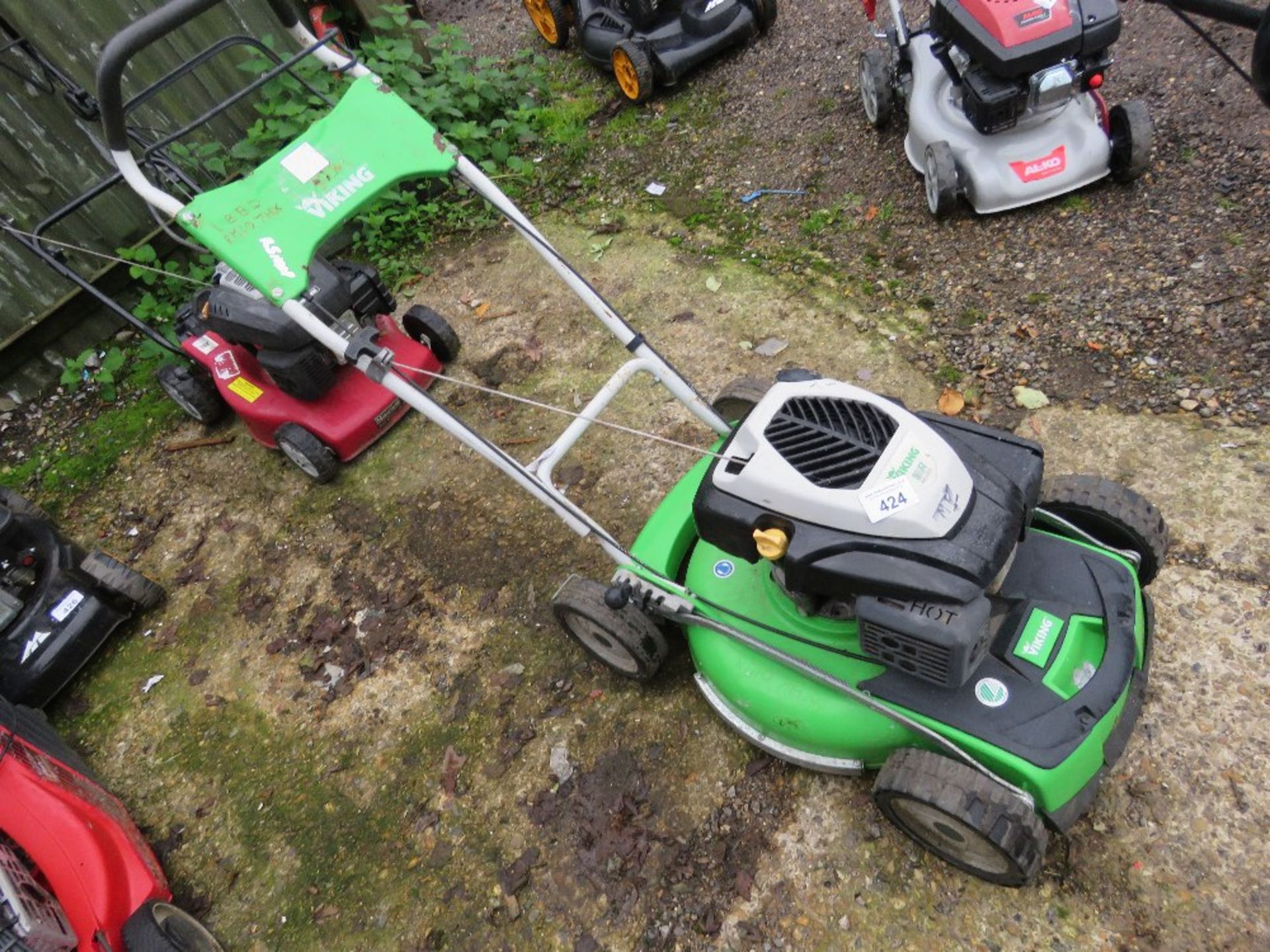 VIKING PROFESSIONAL LAWNMOWER. THIS LOT IS SOLD UNDER THE AUCTIONEERS MARGIN SCHEME, THEREFORE NO