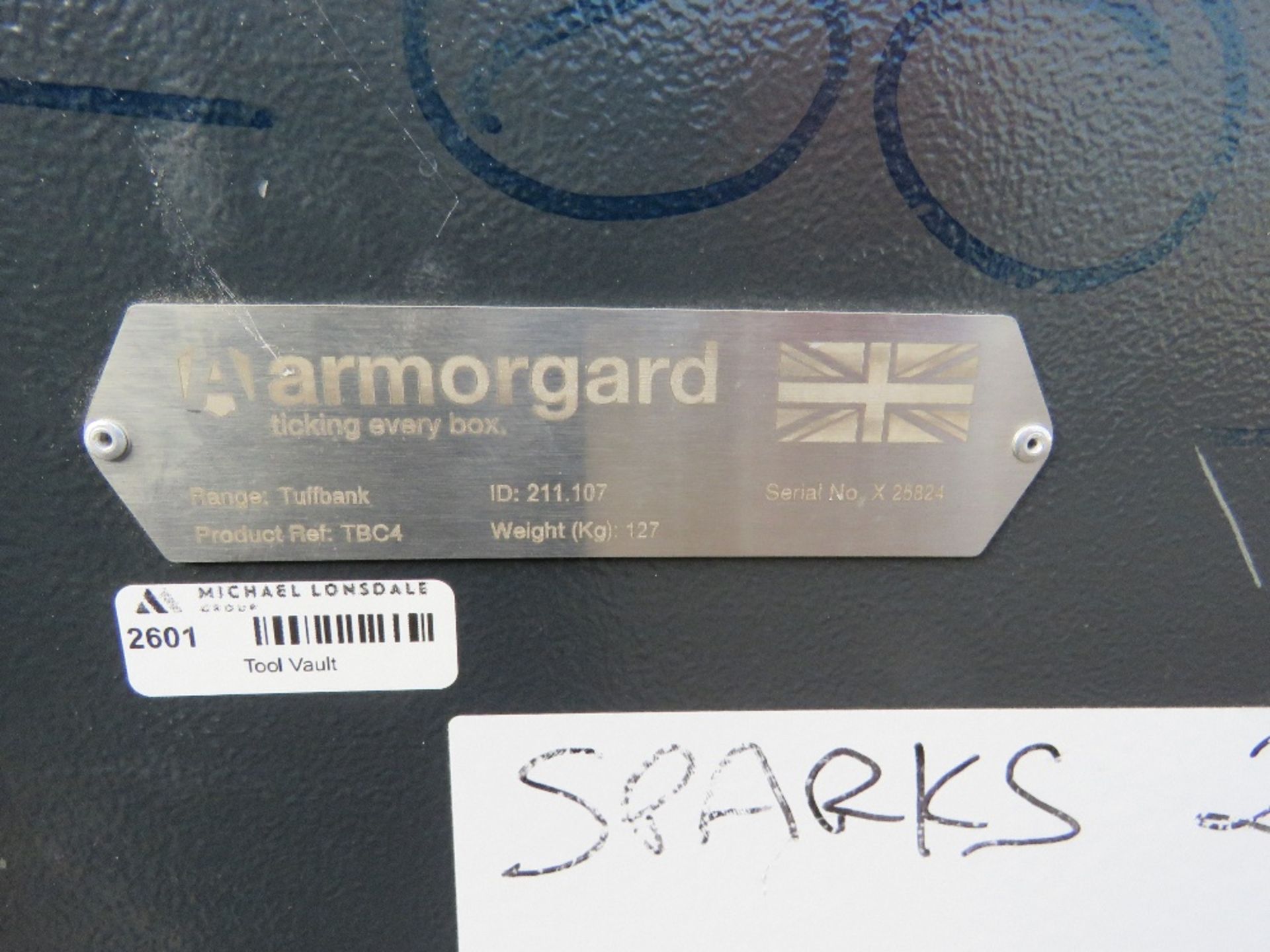 LARGE ARMORGARD TUFBANK TOOL BOX. DIRECT FROM COMPANY LIQUIDATION. - Image 3 of 5