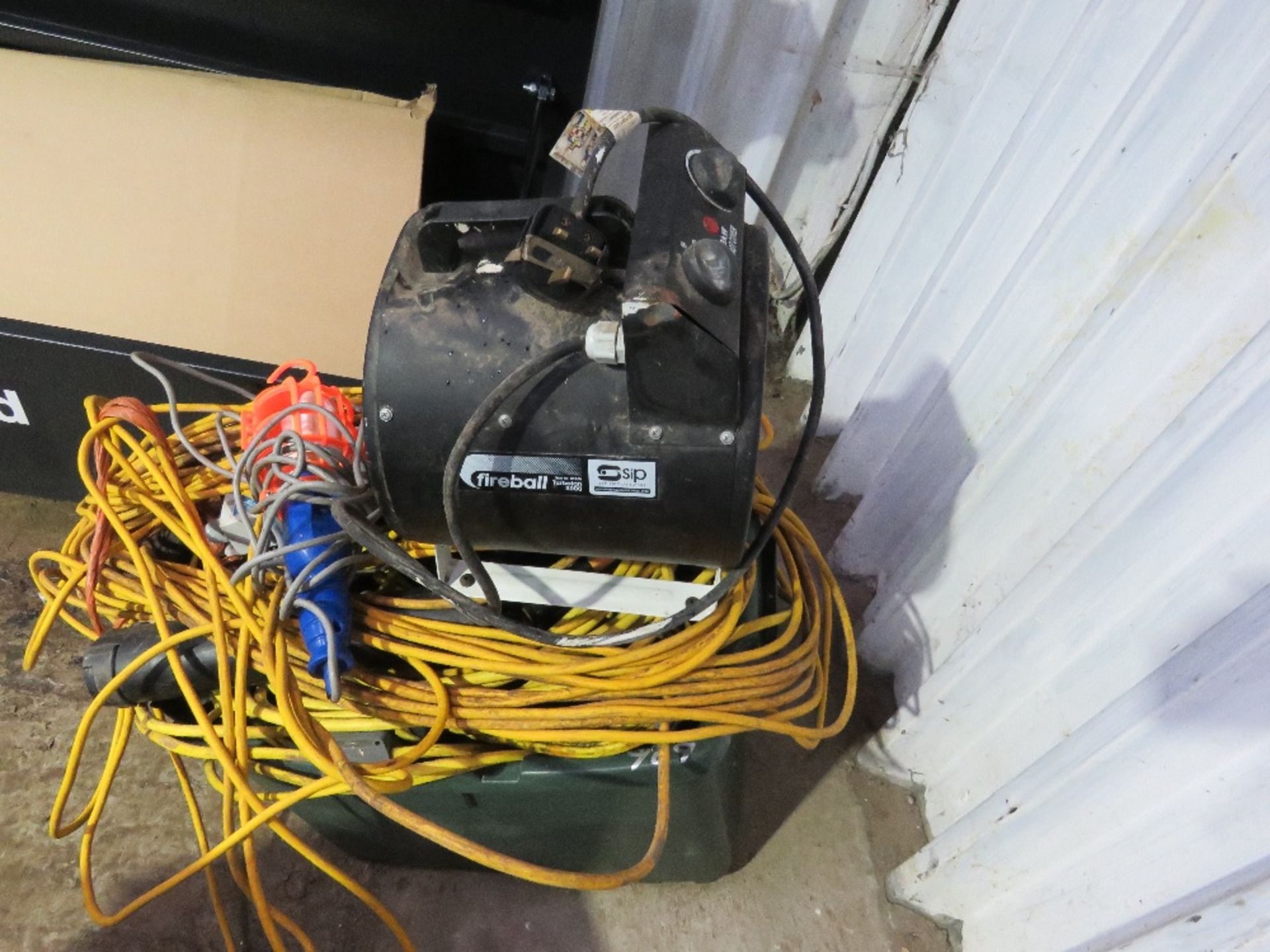 FAN HEATER AND 110V LEADS ETC. - Image 2 of 2