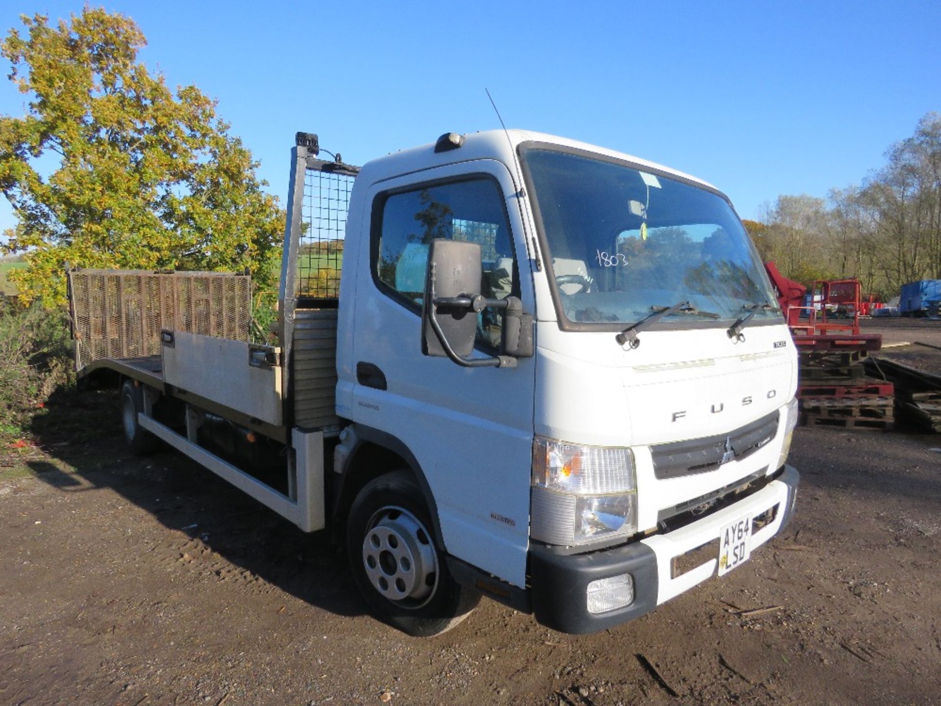 MITSUBISHI FUSO AUTOMATIC BEAVERTAIL PLANT LORRY REG: AY64 LSD. FIRST REGISTERED 25/09/14. WITH FUL