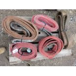 5 X HEAVY DUTY LIFTING SLINGS. THIS LOT IS SOLD UNDER THE AUCTIONEERS MARGIN SCHEME, THEREFORE NO