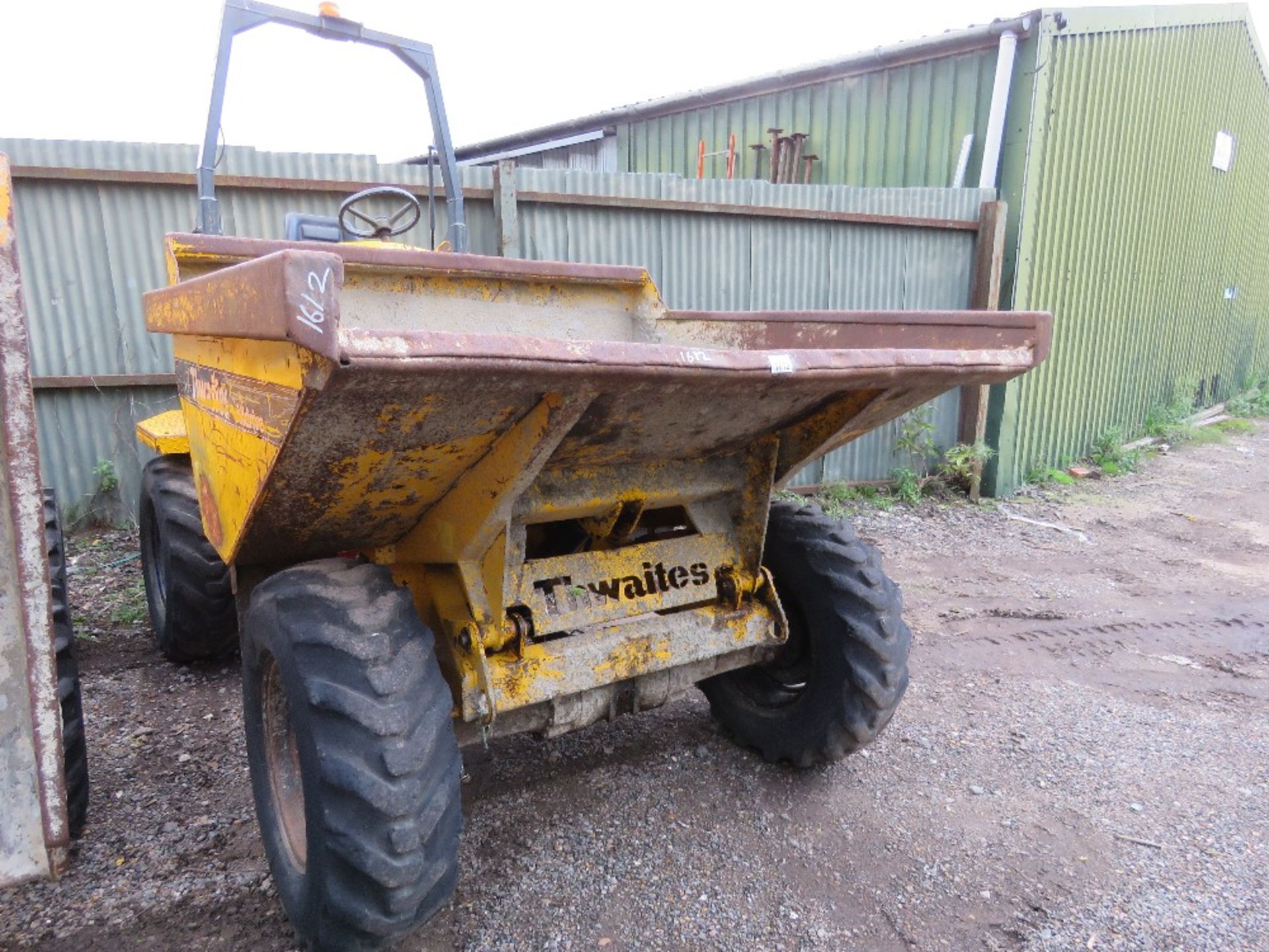 THWAITES 4 TONNE DIESEL ENGINED DUMPER. YEAR 2000 BUILD. 1725 REC. HOURS, PERKINS ENGINE. WHEN TESTE