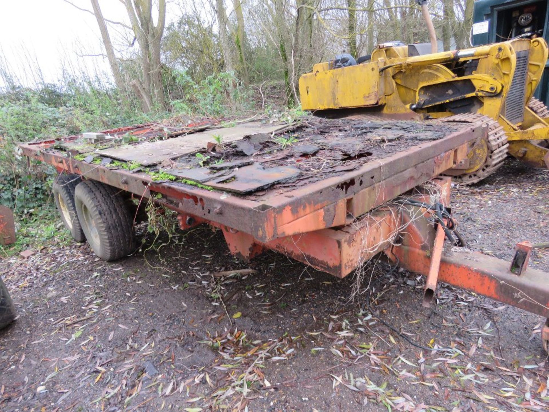 TWIN AXLED TIPPING TRAILER CHASSIS. DIRECT FROM LOCAL SMALLHOLDING. THIS LOT IS SOLD UNDER THE AU - Image 2 of 9