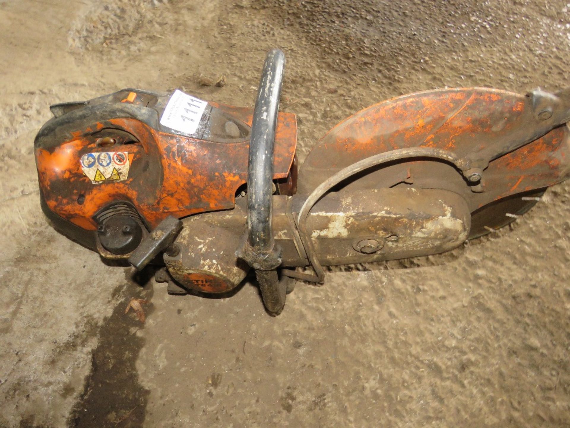 STIHL TS410 TYPE PETROL CUT OFF SAW. THIS LOT IS SOLD UNDER THE AUCTIONEERS MARGIN SCHEME, THEREF - Image 2 of 2