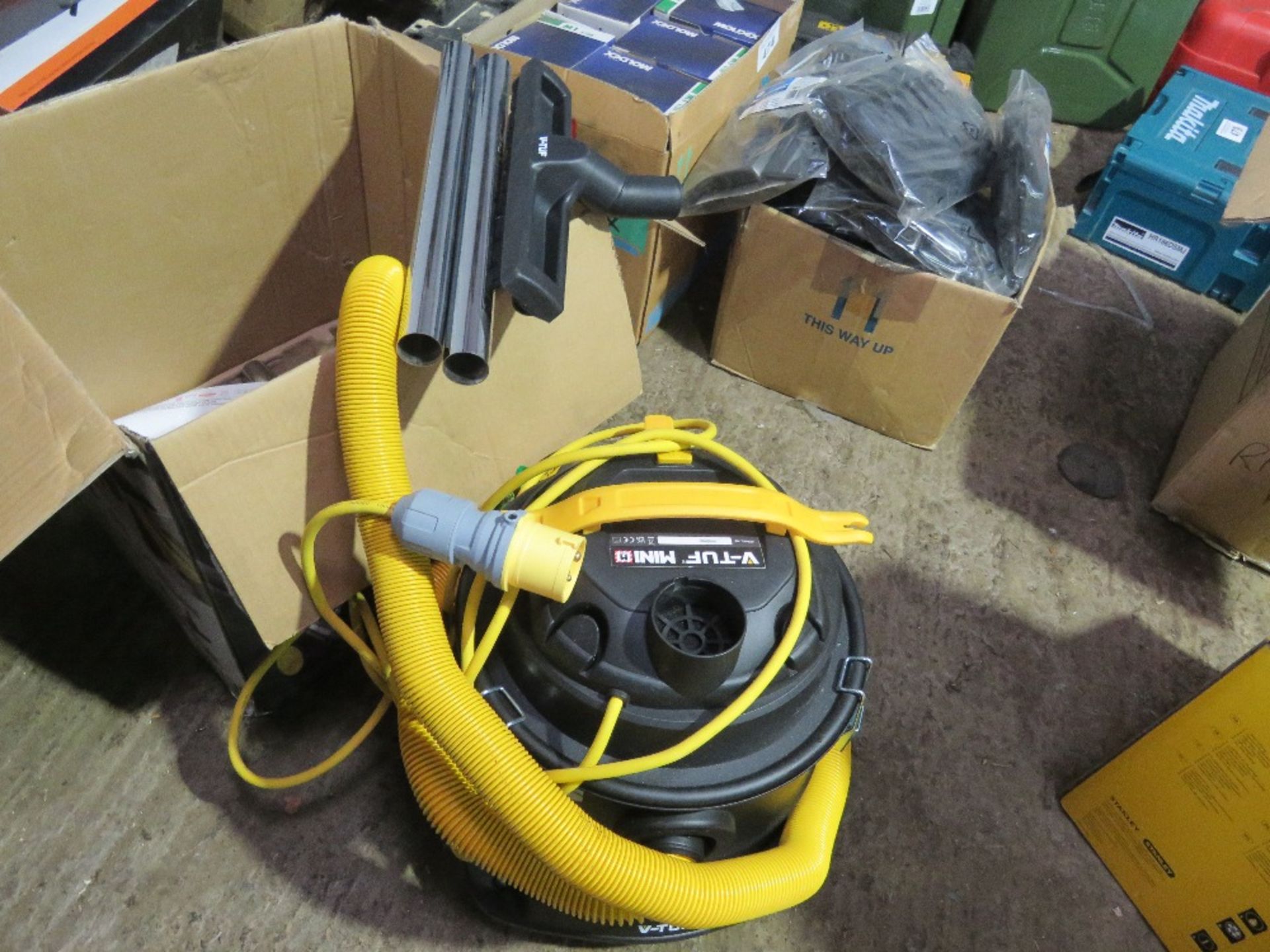 VTUF MINI VAC 110V, BOXED AND LITTLE USED. - Image 4 of 4