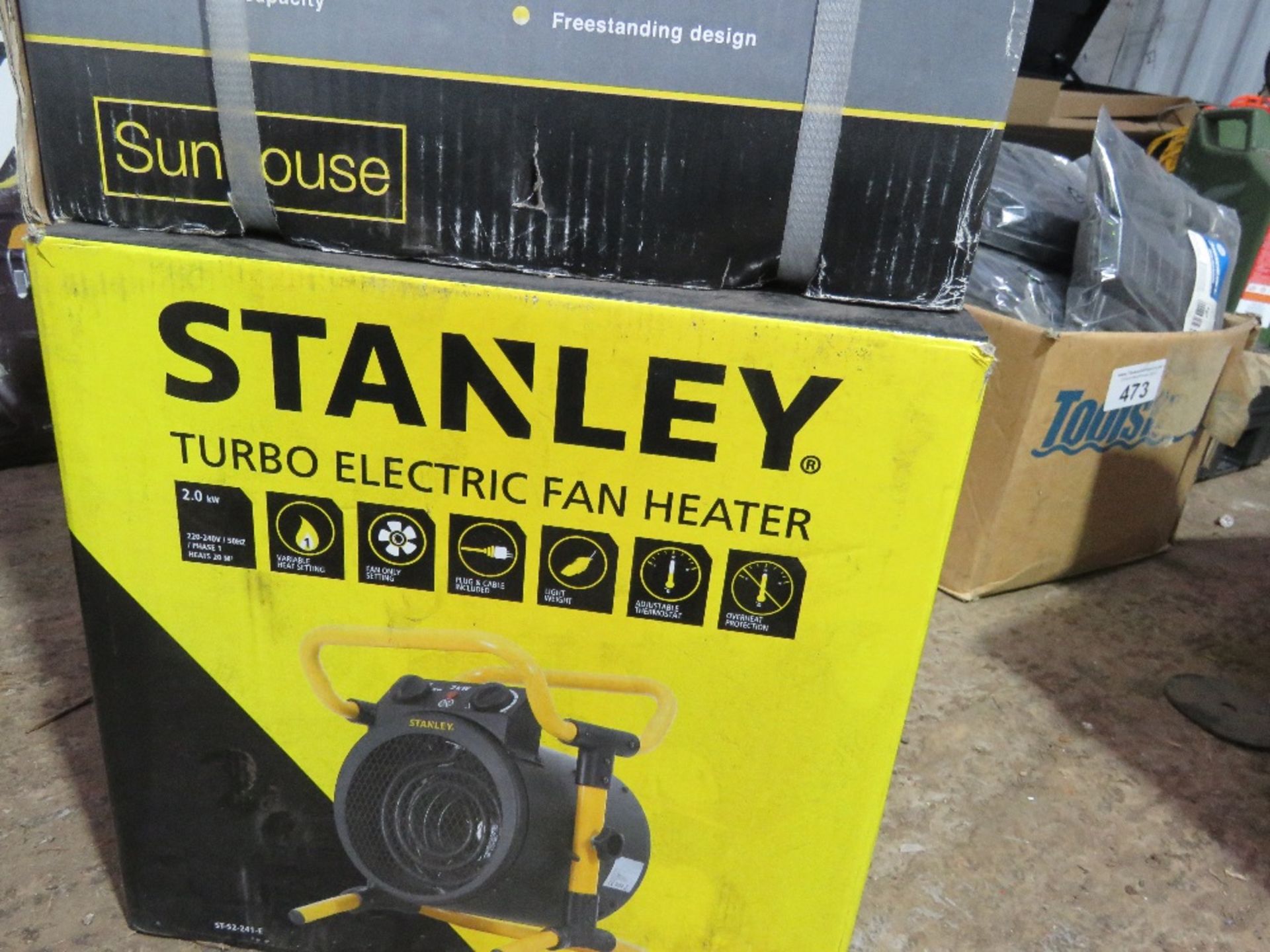 STANLEY FAN HEATER AND DEHUMIDIFIER UNIT. - Image 3 of 4