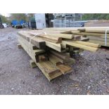 PACK OF ASSORTED FENCING TIMBERS AND POSTS.