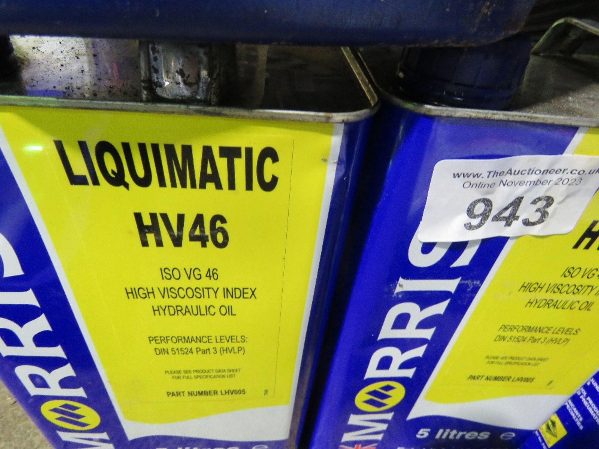 5 X HYDRAULIC OILS AND TRANSMISSION FLUIDS. SOURCED FROM COMPANY LIQUIDATION. - Image 2 of 4