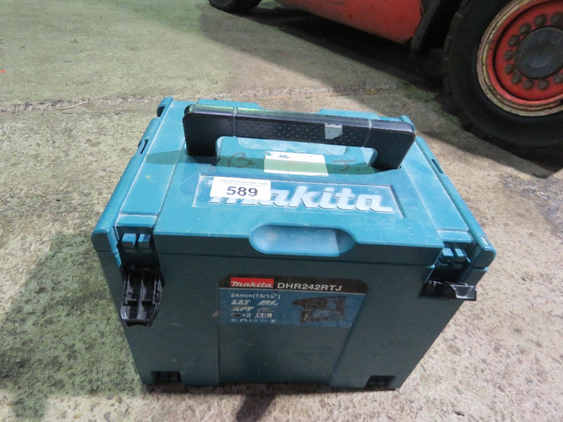 2X MAKITA 110V JIGSAWS SOURCED FROM LARGE CONSTRUCTION COMPANY LIQUIDATION. - Image 2 of 4