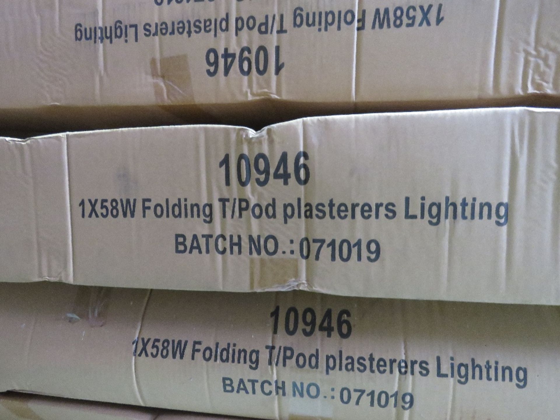 4 NO. 110V PLASTER LIGHTS, LITTLE USED - Image 3 of 3