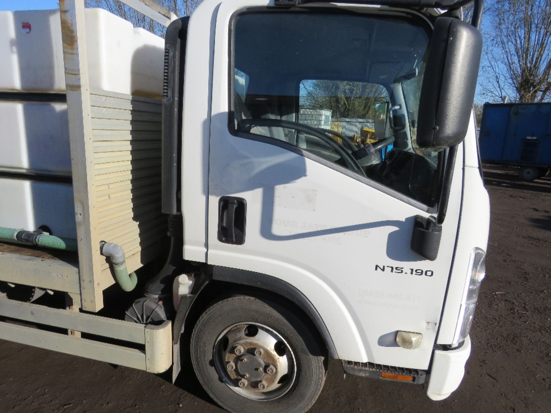 ISUZU 7500KG TOILET SERVICE TRUCK REG:PO12 FAJ. WITH V5, OWNED FROM NEW, 70,521REC MILES. CLEAN WAT - Image 12 of 17