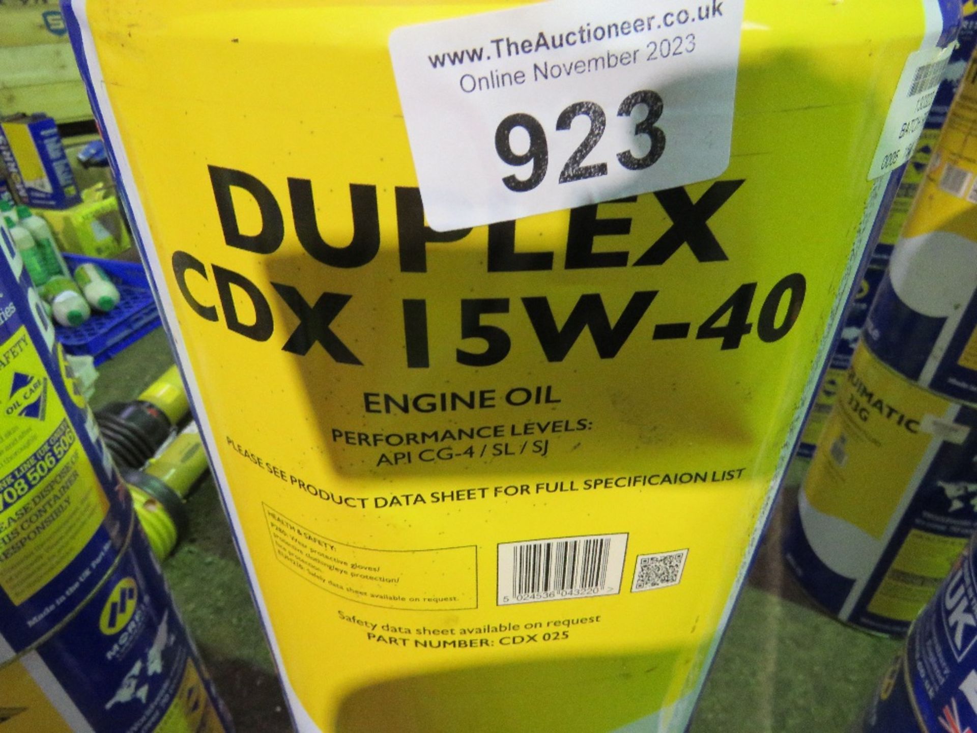 2NO 25LITRE DRUMS OF MORRIS OILS: DUPLEX 15-40 ENGINE OIL. SOURCED FROM COMPANY LIQUIDATION. - Image 2 of 2